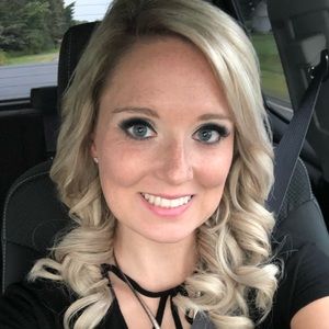 Meet your Posher, Britney